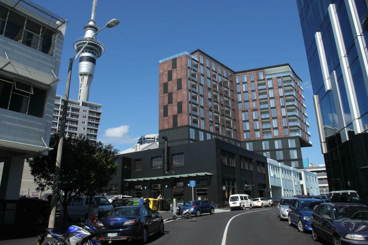 Ramada Suites Victoria Street West Auckland Exterior foto